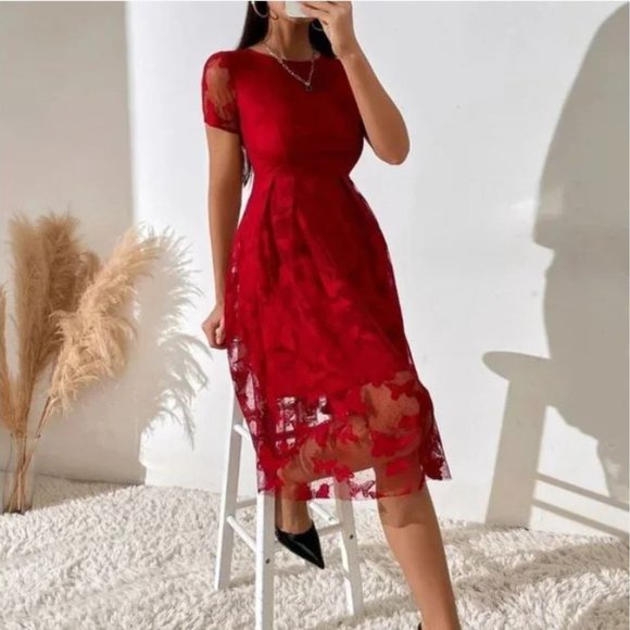 Dresses & Skirts - NWT! Stunning Red Womens Butterfly Print Popover Hem Dress, Size 12